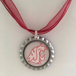 WSU Washington State Univ COUGARS Necklace